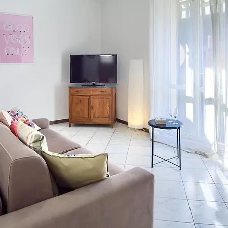 아파트 Andrea 레반토