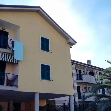 Andrea 아파트 레반토